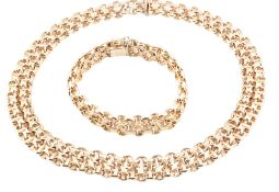 ITALIAN 14CT GOLD NECKLACE & BRACELET SUITE