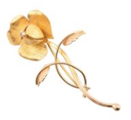 14CT GOLD FLOWER BROOCH PIN