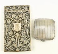 A 925 SILVER POWDER COMPACT & A FILIGREE SILVER CARD CASE