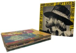 MIXED SELECTION OF VINYL RECORDS