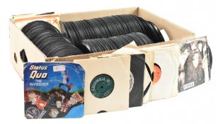 LARGE MIXED COLLECTION OF APPROX 400 VINYL SINGLES