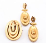 VICTORIAN GILT METAL BROOCH PIN & EARRING SET