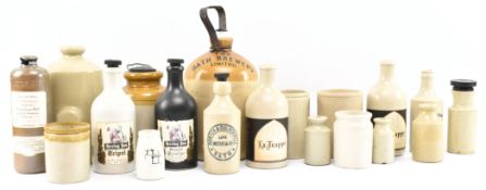 MIXED SELECTION OF VINTAGE STONEWARE BOTTLES / CANISTERS