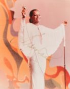 MUSIC - DIANA ROSS (THE SUPREMES) - AUTOGRAPHED 8X10