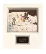 SPACE EXPLORATION - JAMES B. IRWIN - APOLLO 15 - SIGNED 8X10