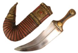 19TH CENTURY SOUTH ARABIAN JAMBIYA