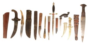 COLLECTION OF ASSORTED KNIVES & DAGGERS