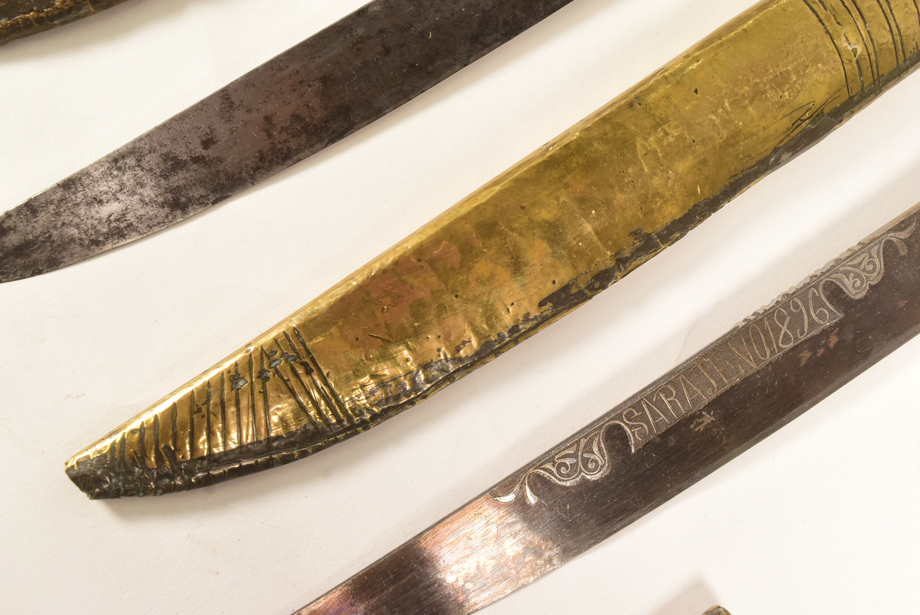 19TH CENTURY CAUCASIAN BONE HILTED DAGGERS - Image 7 of 9