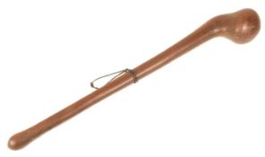 20TH CENTURY AFFICAN RUNGU THROWING CLUB