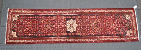 VINTAGE 20TH CENTURY NORTH WEST PERSIAN MALAYER RUNNER RUG