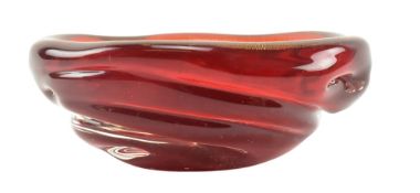 MANNER OF BAROVIER & TOSO - VINTAGE 1960S CENTREPIECE GLASS BOWL IN RUBY RED & GOLD FLECKS