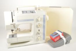 VINTAGE BERNINA 1015 SWISS SEWING MACHINE