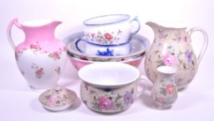 COLLECTION OF EARLY 20TH CENTURY CERAMIC / PORCELAIN WASH SET PIECES