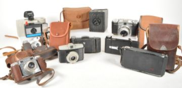 MIXED COLLECTUION OF LATE 20TH CENTURY CAMERAS