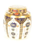 ROYAL CROWN DERBY - IMARI LIDDED GINGER JAR
