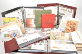 LARGE COLLECTION OF BRITISH & FOREIGN STAMPS