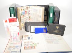 LARGE COLLECTION OF BRITISH & FOREIGN POSTAGE STAMPS