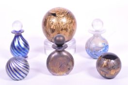 ISLE OF WIGHT STUDIO GLASS - SIX 20TH CENTURY GLASS PIECES