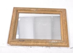 19TH CENTURY VICTORIAN GILT HANGING WALL MIRROR