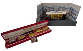 CORGI BORNMOUTH CORPORATION TRAMWAYS MODEL & COLLECTION OF VINTAGE ENAMEL TRAMCAR BADGES