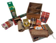 COLLECTION OF VINTAGE BOXED LIGHT BULBS LAMPS