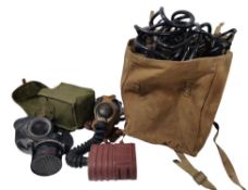 COLLECTION OF WWII ITEMS INCLUDING MINE DETECTOR