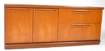 MEREDEW FURNITURE - MID CENTURY VINTAGE TEAK SIDEBOARD CREDENZA