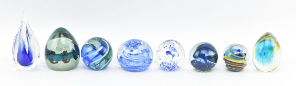 COLLECTION OF EIGHT VINTAGE MID CENTURY HEAVY GLASS PAPERWEIGHTS INCL. BUBBLE CONTROL EXAMPLES