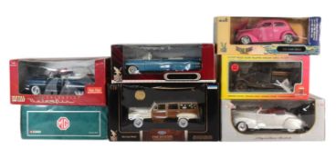 DIECAST - COLLECTION OF LARGE SCALE DIECAST MODEL CARS
