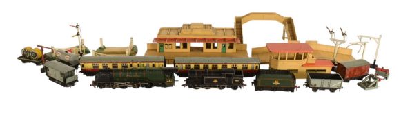 MODEL RAILWAY - VINTAGE HORNBY DUBLO MODEL RAILWAY