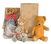 TEDDY BEARS - COLLECTION OF X4 SOFT TOY TEDDY BEARS