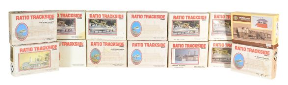 MODEL RAILWAY - RATIO TRACKSIDE OO GAUGE MODEL KITS
