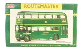 DIECAST - SUN STAR 1/24 SCALE DIECAST ROUTEMASTER BUS