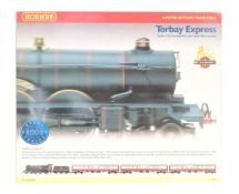 MODEL RAILWAY - HORNBY OO GAUGE TORBAY EXPRESS TRAINSET