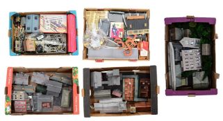 MODEL RAILWAY - LARGE COLLECTION OF OO GAUGE ACCESSORIES
