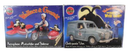 MODEL KITS - X2 AIRFIX WALLACE & GROMIT PLASTIC MODEL KITS