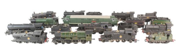 MODEL RAILWAY - COLLECTION OF OO GAUGE LOCOMOTIVES