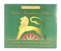 MODEL RAILWAY - HORNBY OO GAUGE GWR KING TRAINSET