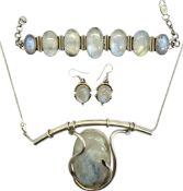 SILVER 925 SUITE OF JEWELLERY