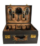 GEORGE V HALLMARKED SILVER & TORTOISESHELL VANITY DRESSING SET IN CASE