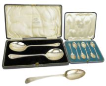 COLLECTION OF GEORGE III TO GEORGE VI HALLMARKED SILVER SPOONS