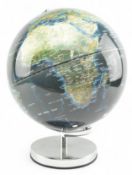 VINTAGE 20TH CENTURY LIGHT UP PLUG IN GLOBE