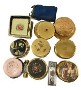 GOOD COLLECTION OF TWENTY NINE POWDER COMPACTS & A FRENCH MOP PAIR OF OPERA GLASSES