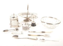COLLECTION OF MID 20TH CENTURY SILVER PLATE ITEMS