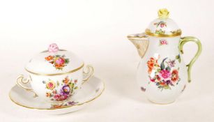 HEREND, HUNGARY - VINTAGE 20TH CENTURY LIDDED JUG W/ SAUCERS
