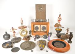 COLLECTION OF 20TH CENTURY ROMAN GIFT WARE COLLECTABLE ITEMS