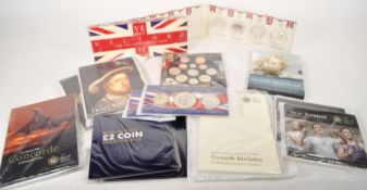 COLLECTION OF CONTEMPORARY BRITISH COMMEMORATIVE COINS