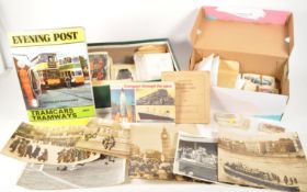 COLLECTION OF VINTAGE 20TH CENTURY CIGARETTE & TEA CARDS