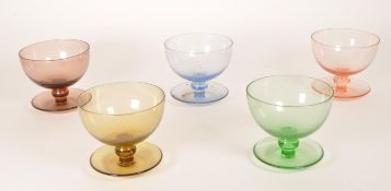 COLLECTION OF MID CENTURY VINTAGE GLASS SUNDAE DISHES