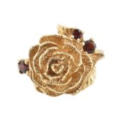 HALLMARKED 9CT GOLD & GARNET ROSE RING